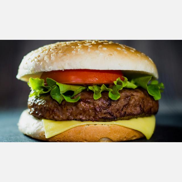 COCINERO/A PLANCHISTA HAMBURGUESAS 30 HORAS SEMANALES