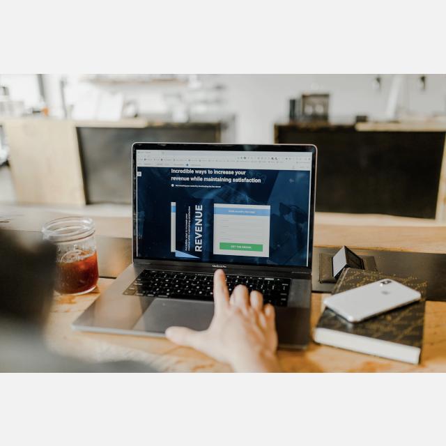 Lead Sales Manager