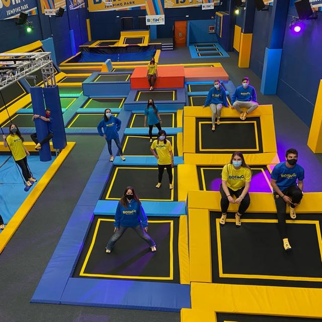 Boting Jumping Parks Atenció al client/caixa/encarregat de centre
