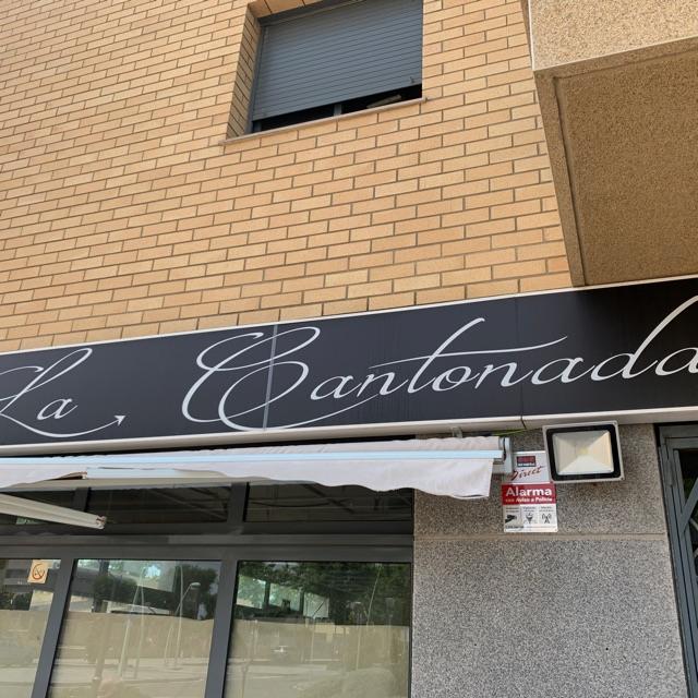 Camarero/a y Cocinero/a