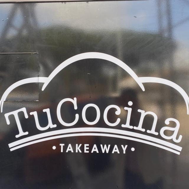 Dependienta y Ayudante de Cocina