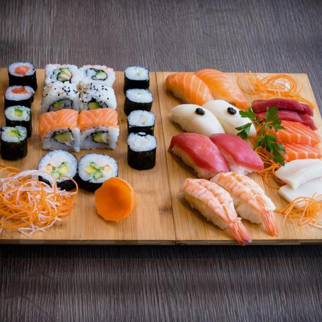 Ayudante/a de Cocina para Plancha y Freidora