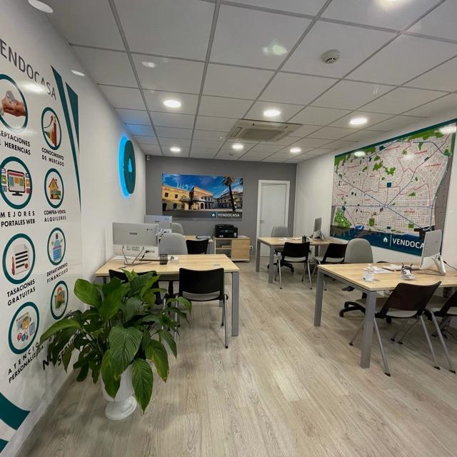 Asesor para agencia inmobiliaria