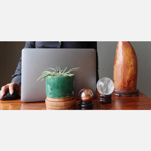 Part Time - Office Job (Must be Fluent in English)