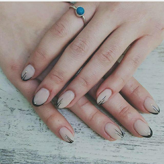 Técnico/a de Uñas