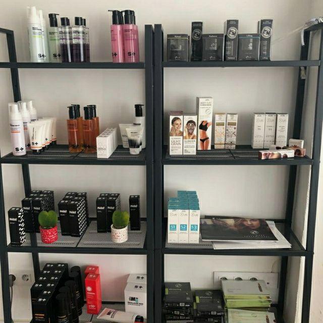 Ayudante/a de Estética