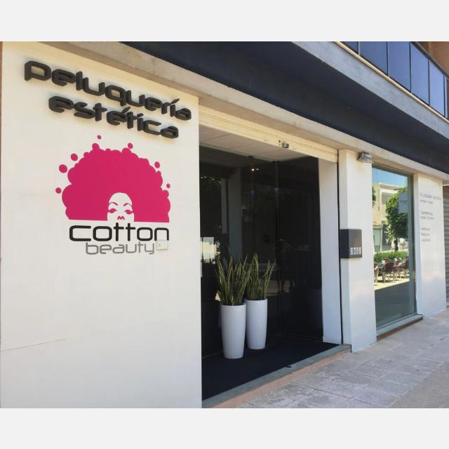 Oficial de Peluquería