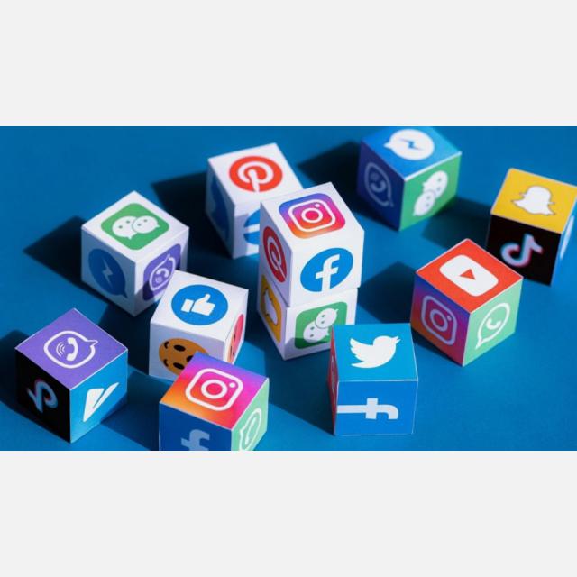 Social Media Assistant – Honest Commerce – Sales & Marketing job, near
