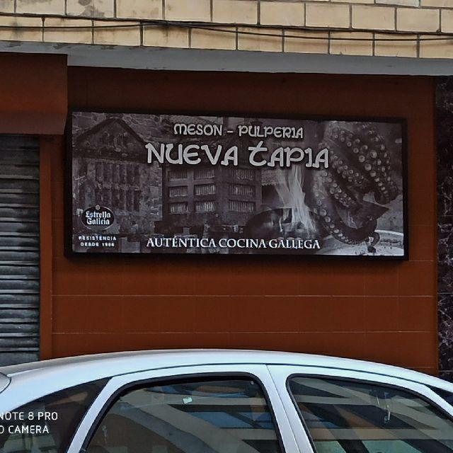 Camarero/a