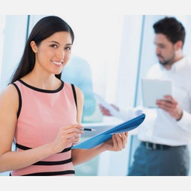 Auxiliar una Administrativo/a