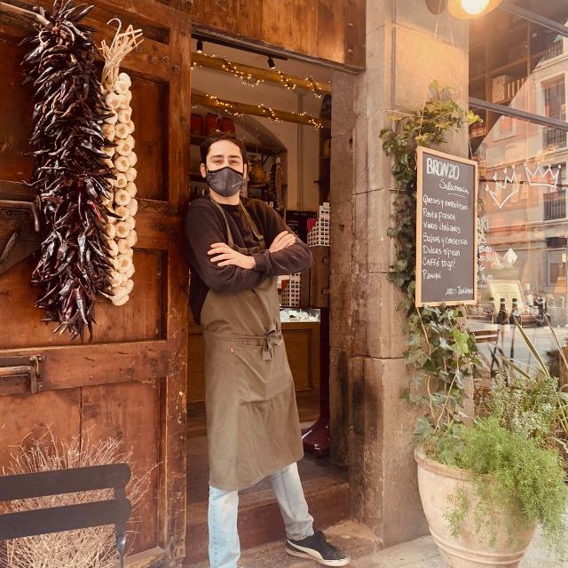 Dependiente de tienda Gourmet