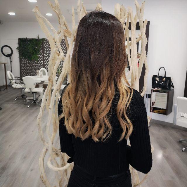 Ayudante/a de Peluquería