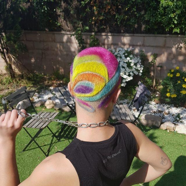 Oficial de Peluquería