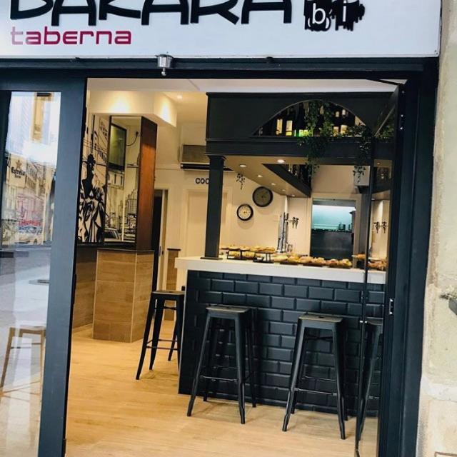 Cocinero/a y Ayudante/a de Cocina