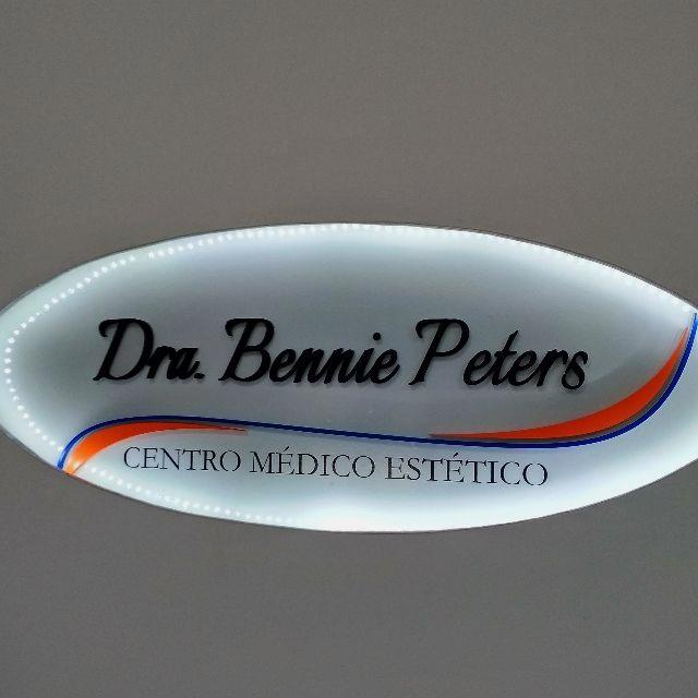 Esteticista con experiencia
