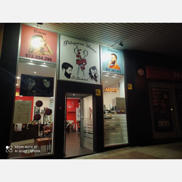 Oficial de Peluquería