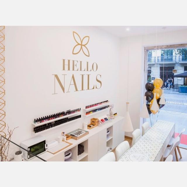Manicurista o Técnica Uñas Acrilicas
