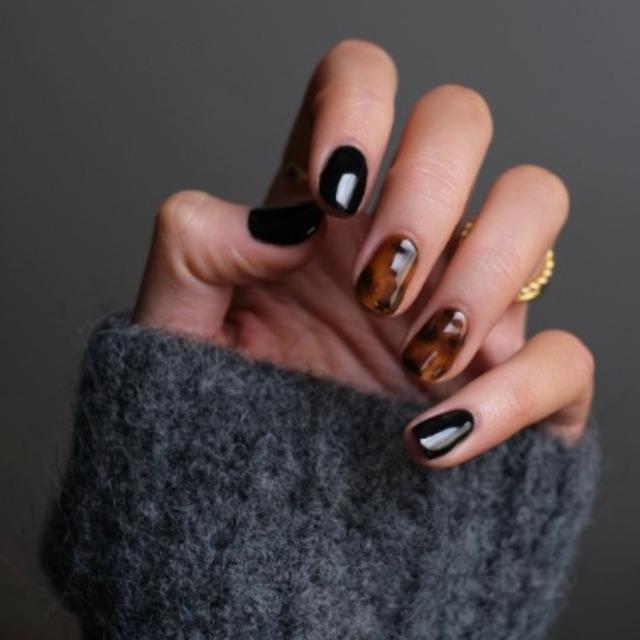 ENCARGADA PARA CENTRO DE ESTÉTICA