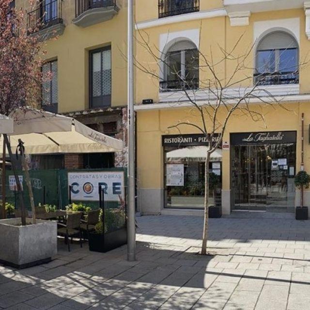 Ayudante de Camarero/a