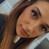Julia Santanach avatar icon