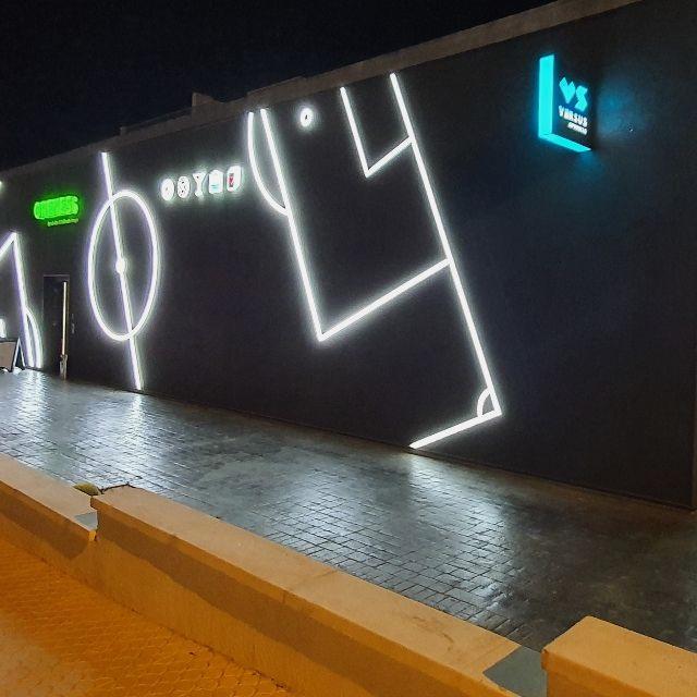 Oficial/a salón juego
