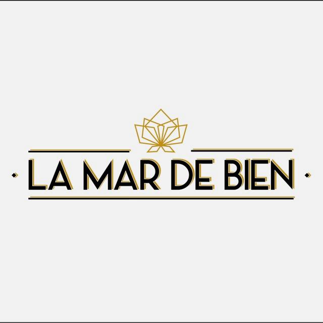 Cocinero/a y Ayudante/a de Cocina