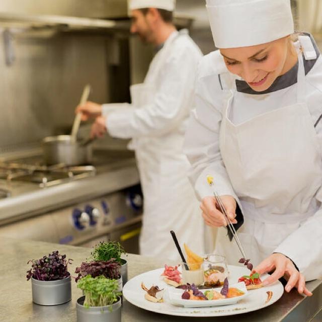 Ayudante/a de Cocina