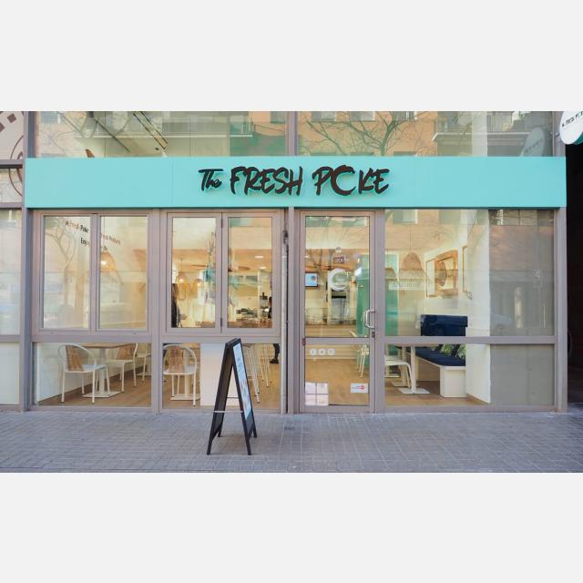 Atención al Cliente y Elaboración de POKE BOWLS