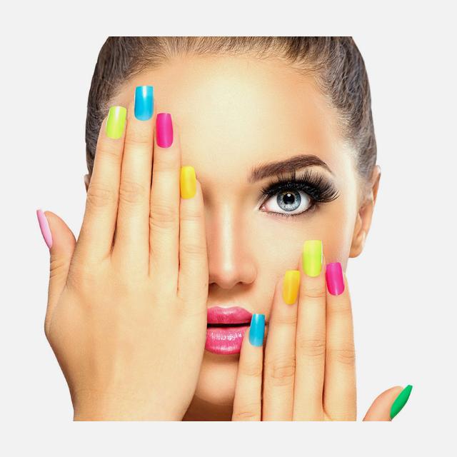 Esteticista / Técnico en uñas esculpidas