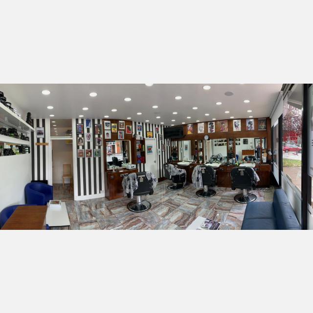 Barber / Hairdresser