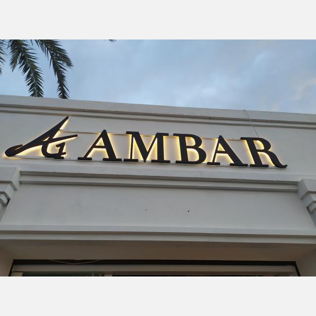 Barman / Barmaid