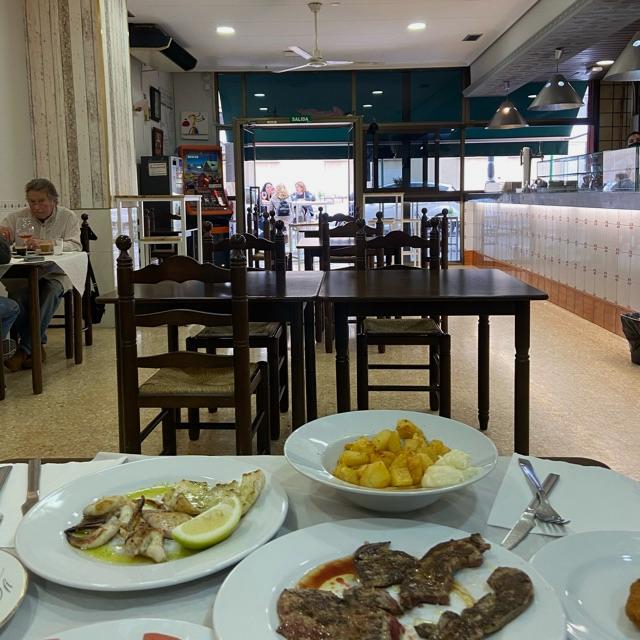Camarero/a