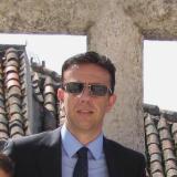Julio Benavides avatar icon