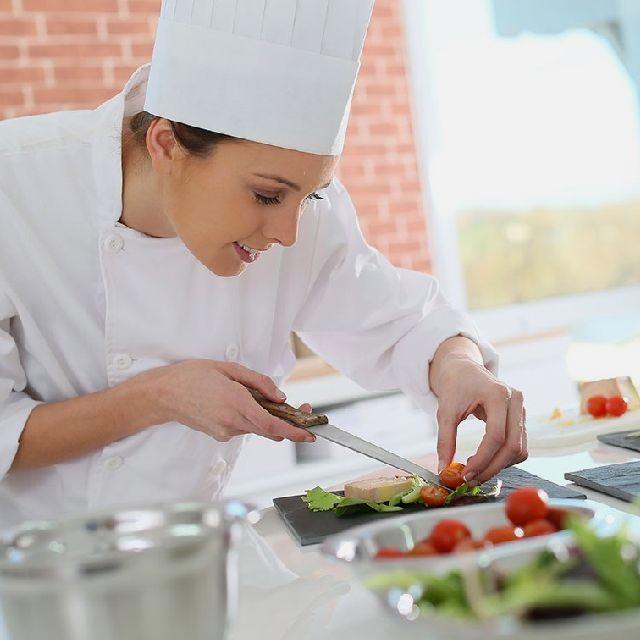 Ayudante/a de Cocina