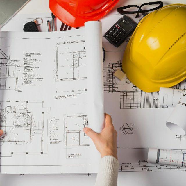 Arquitecto/a Técnico/a