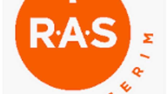 CARRETILLERO/A RETRÁCTIL (PREPARADOR/A PEDIDOS)