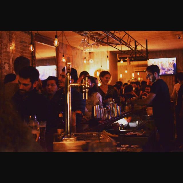 Coctelero/a Bartender