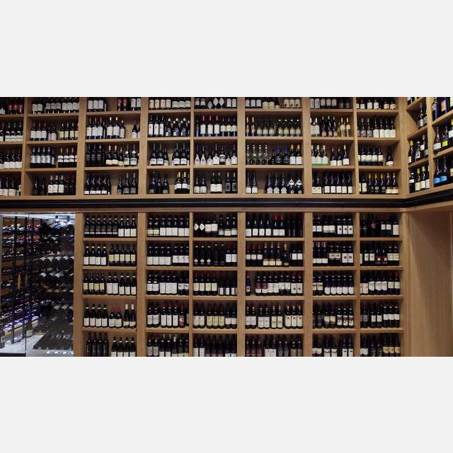 Commis Sommelier