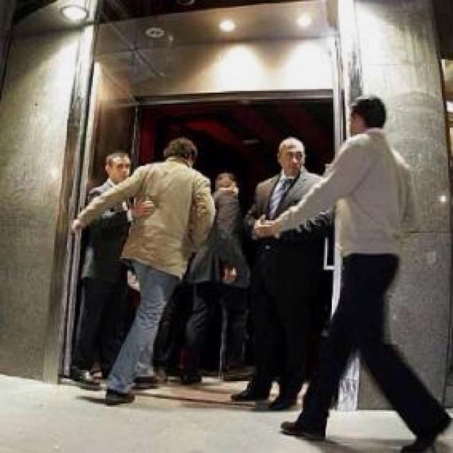 Portero controlador de accesos