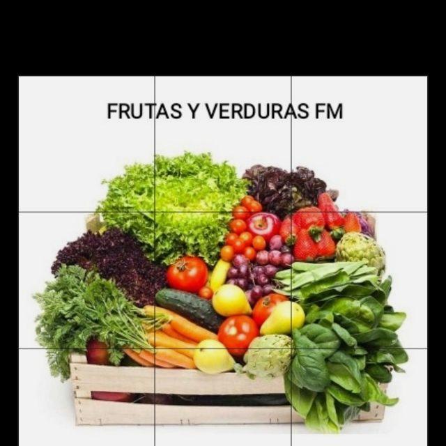Vendedor y repartidor de frutas y verduras a domicilio