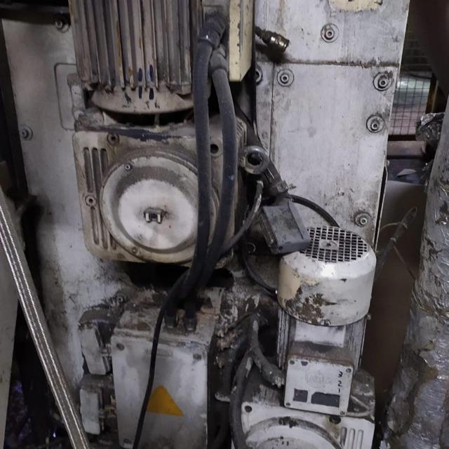Engrases maquinaria industrial