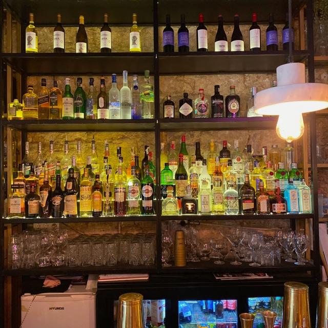 Barman / Barmaid
